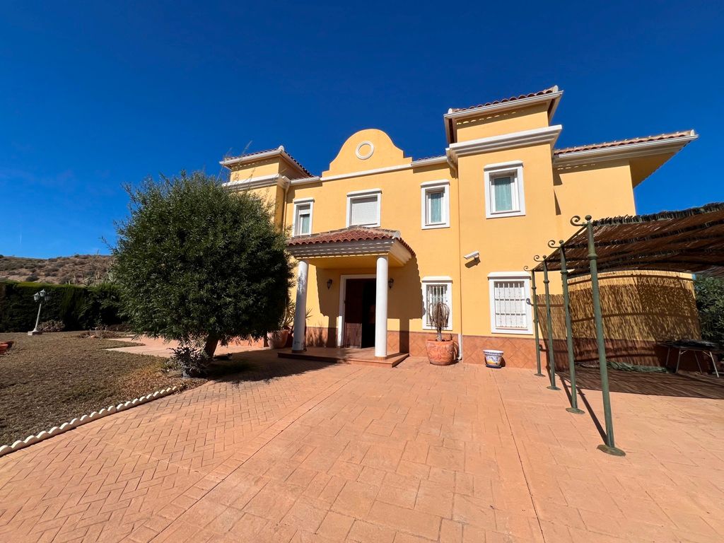 Exterior view of House or chalet for sale in Vélez-Málaga  with Private garden, Terrace and Swimming Pool