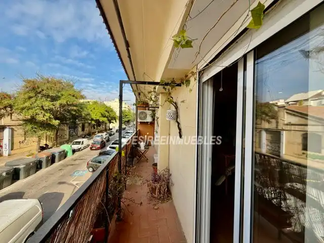 Vista exterior de Piso en venta en Valencia con Aire acondicionado, Calefacción y Parquet