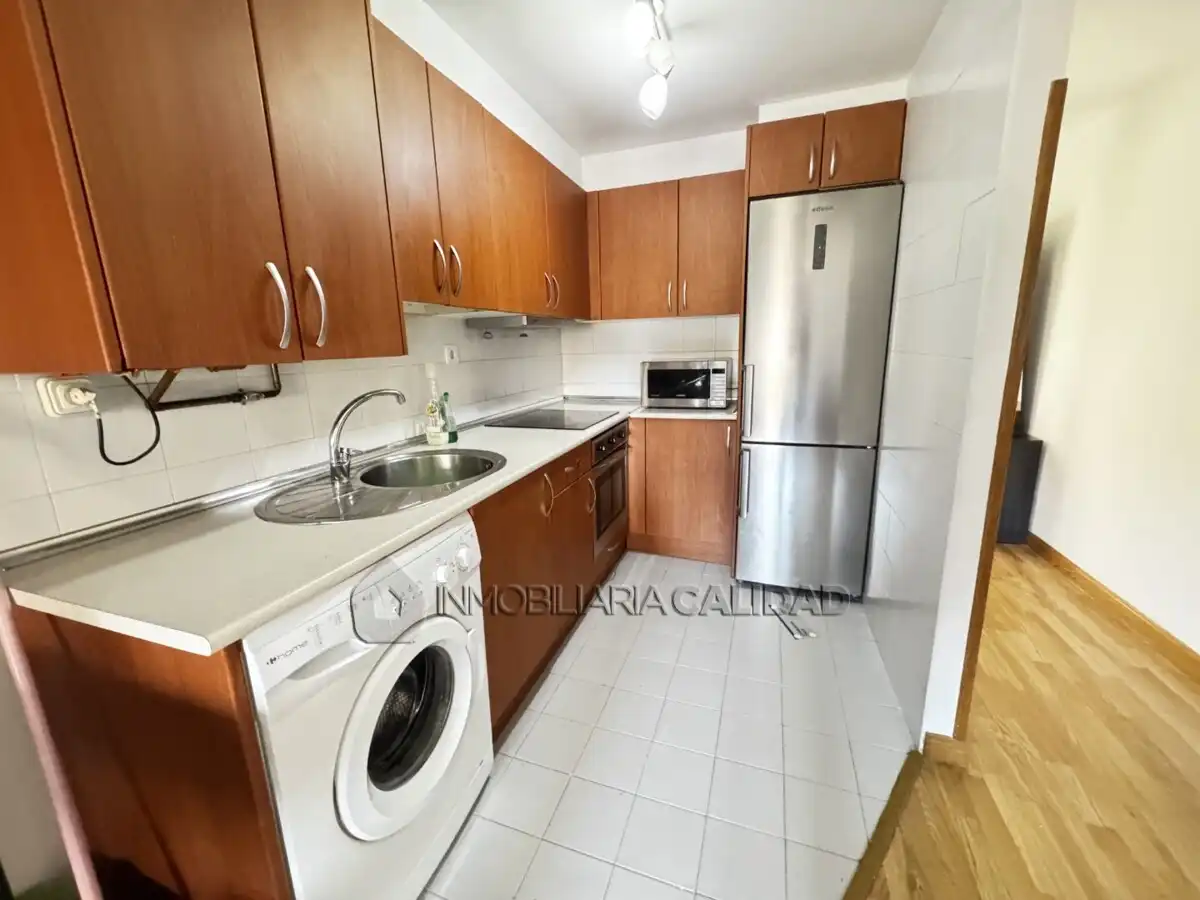 Cocina de Piso en venta en Burgos con Calefacción