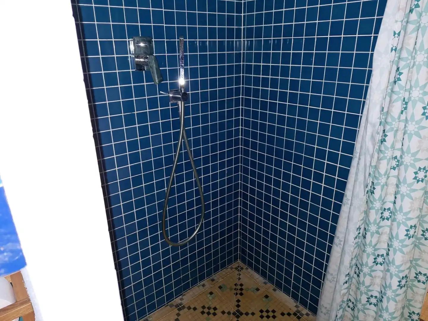 Baño de Casa adosada en venta en El Pinós / Pinoso con Aire acondicionado, Calefacción y Terraza