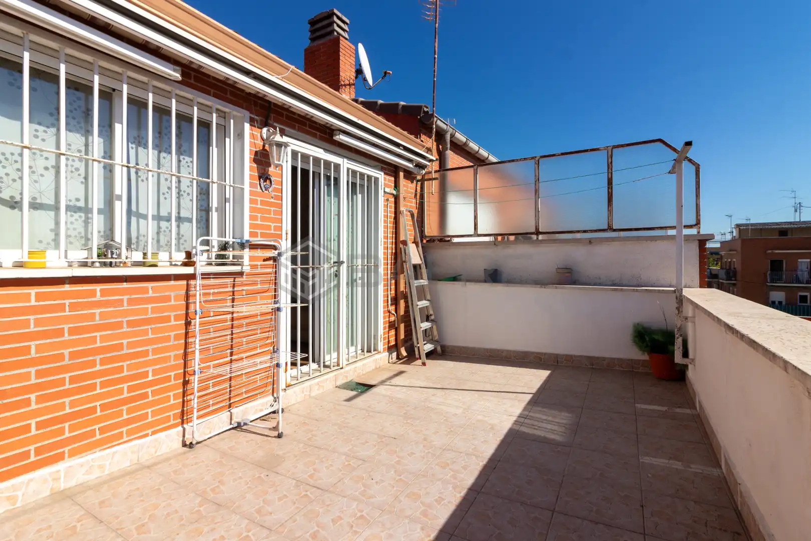 Wohnung mit Balkon zum Verkauf in Calle de los Carrascales, imagen 2