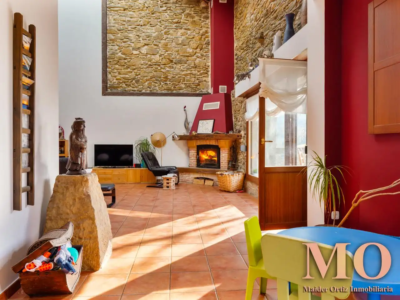 Wohnzimmer von Country house zum Verkauf in Bergara mit Heizung, Privatgarten und Terrasse