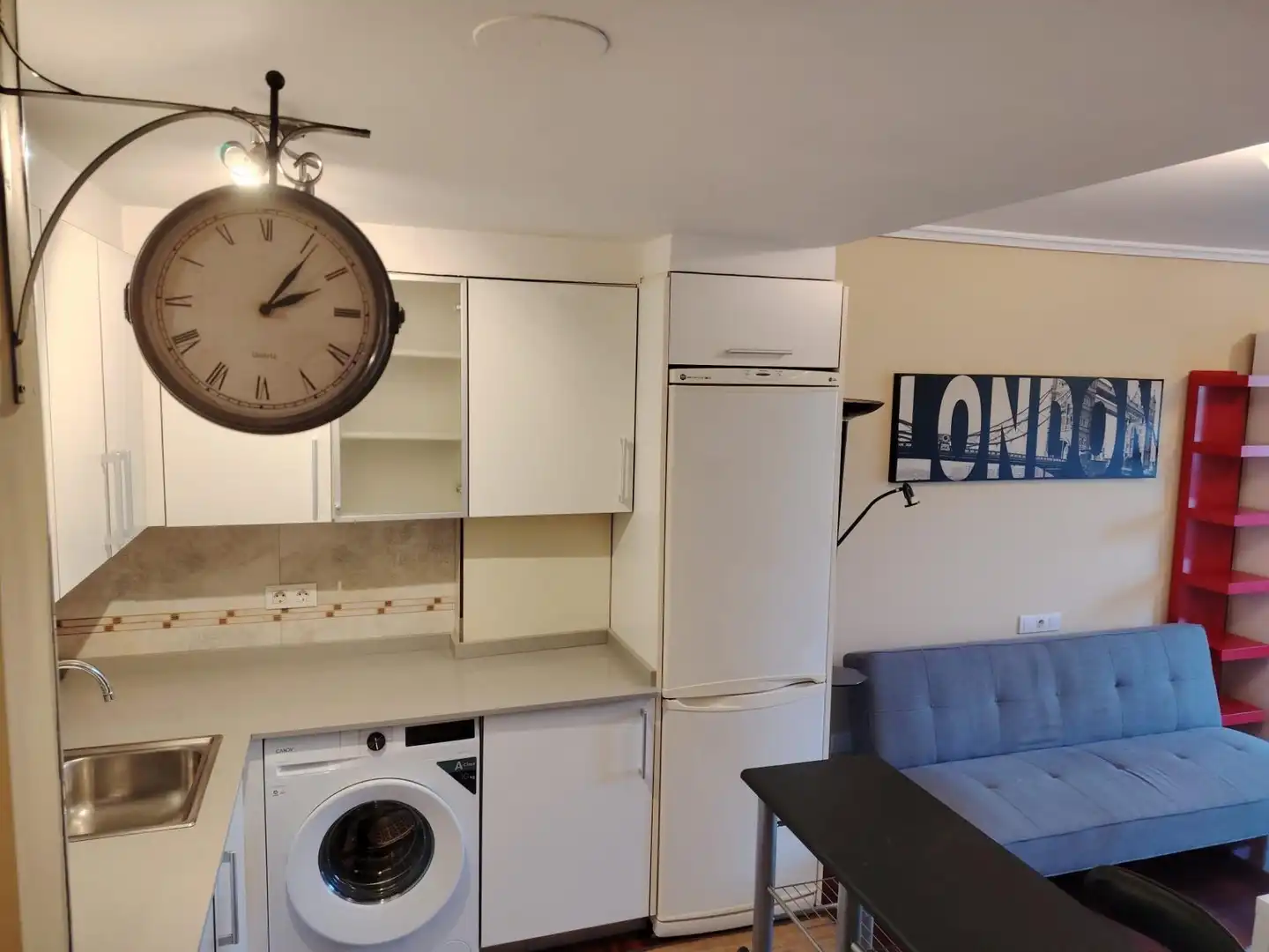 Kitchen of Study for sale in Vigo   with Heating, Terrace and Balcony