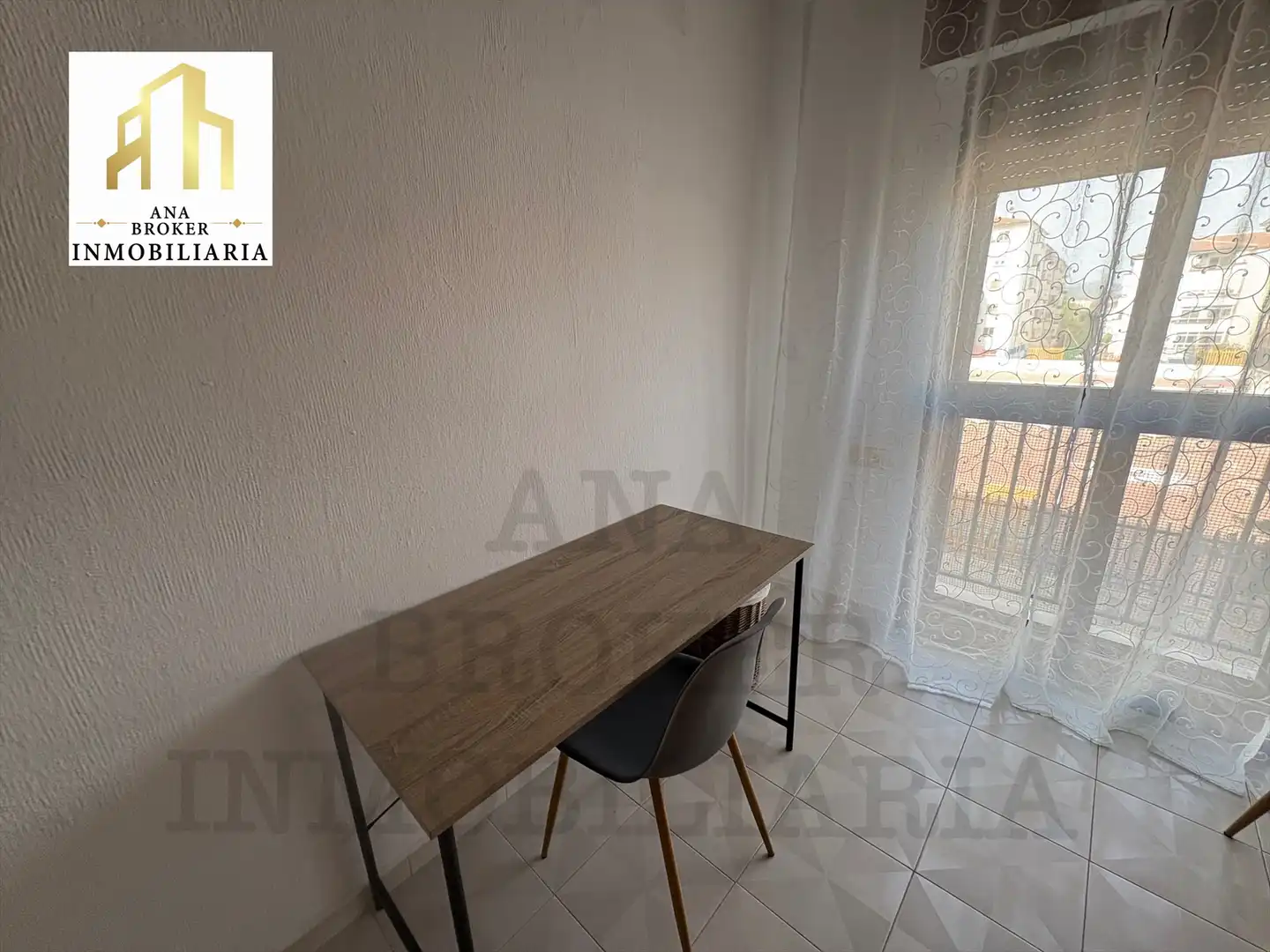 Schlafzimmer von Wohnung zur Miete in Ronda mit Möbliert