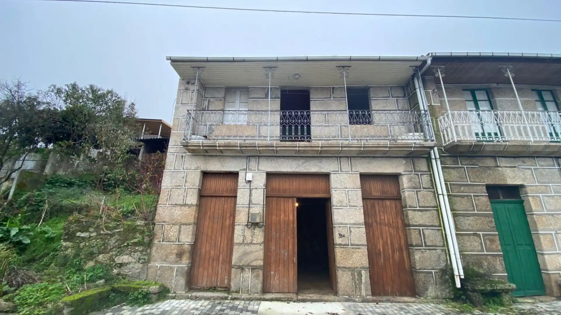 Vista exterior de Casa o chalet en venta en Cenlle con Jardín privado, Terraza y Balcón