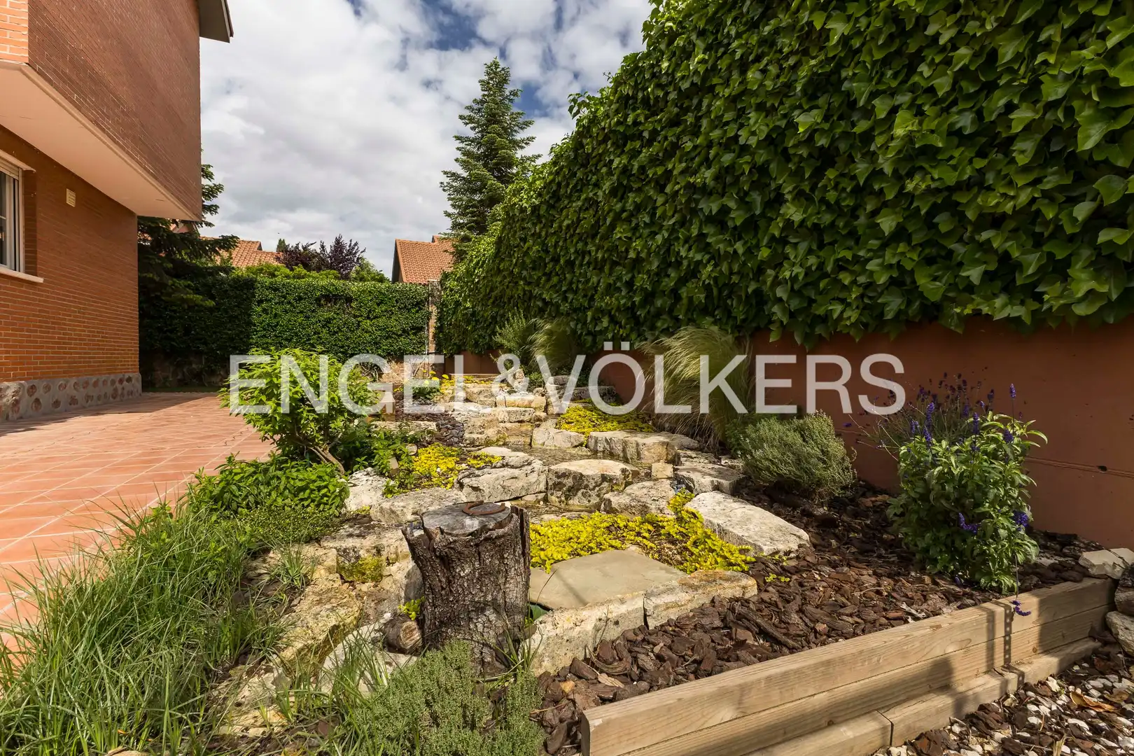 Terraza de Casa o chalet en venta en Rivas-Vaciamadrid con Aire acondicionado, Calefacción y Jardín privado