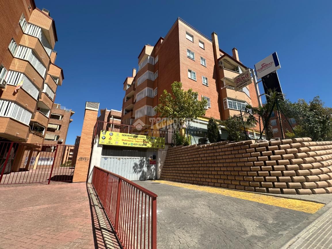 Local en venta en Av. de los Derechos Humanos, Los Villares