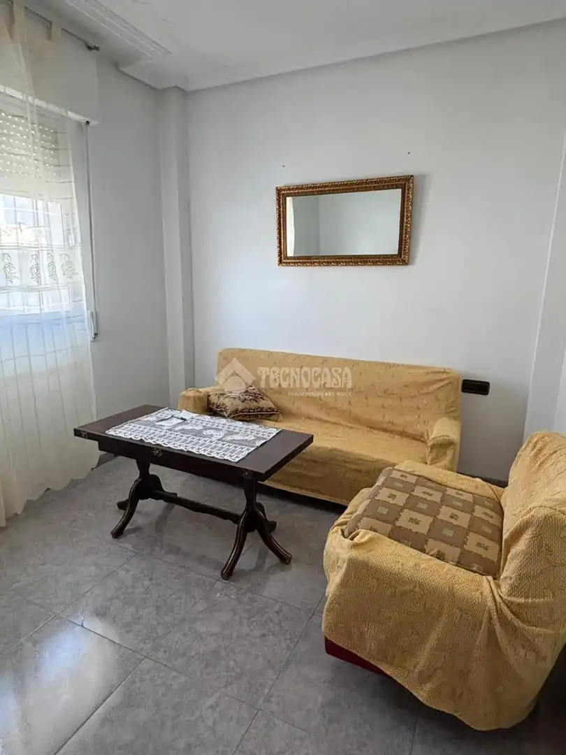 Flat with terrace for sale in C. Sevilla, imagen 5
