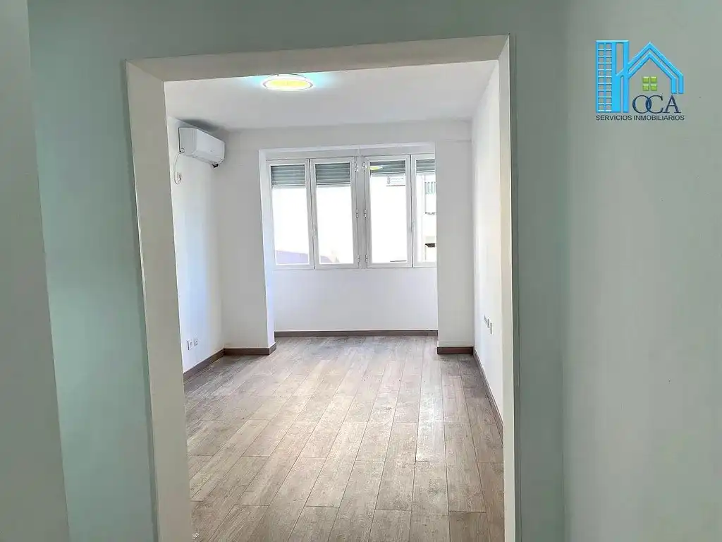 Bedroom of Flat for sale in Madrid  with Air Conditioner