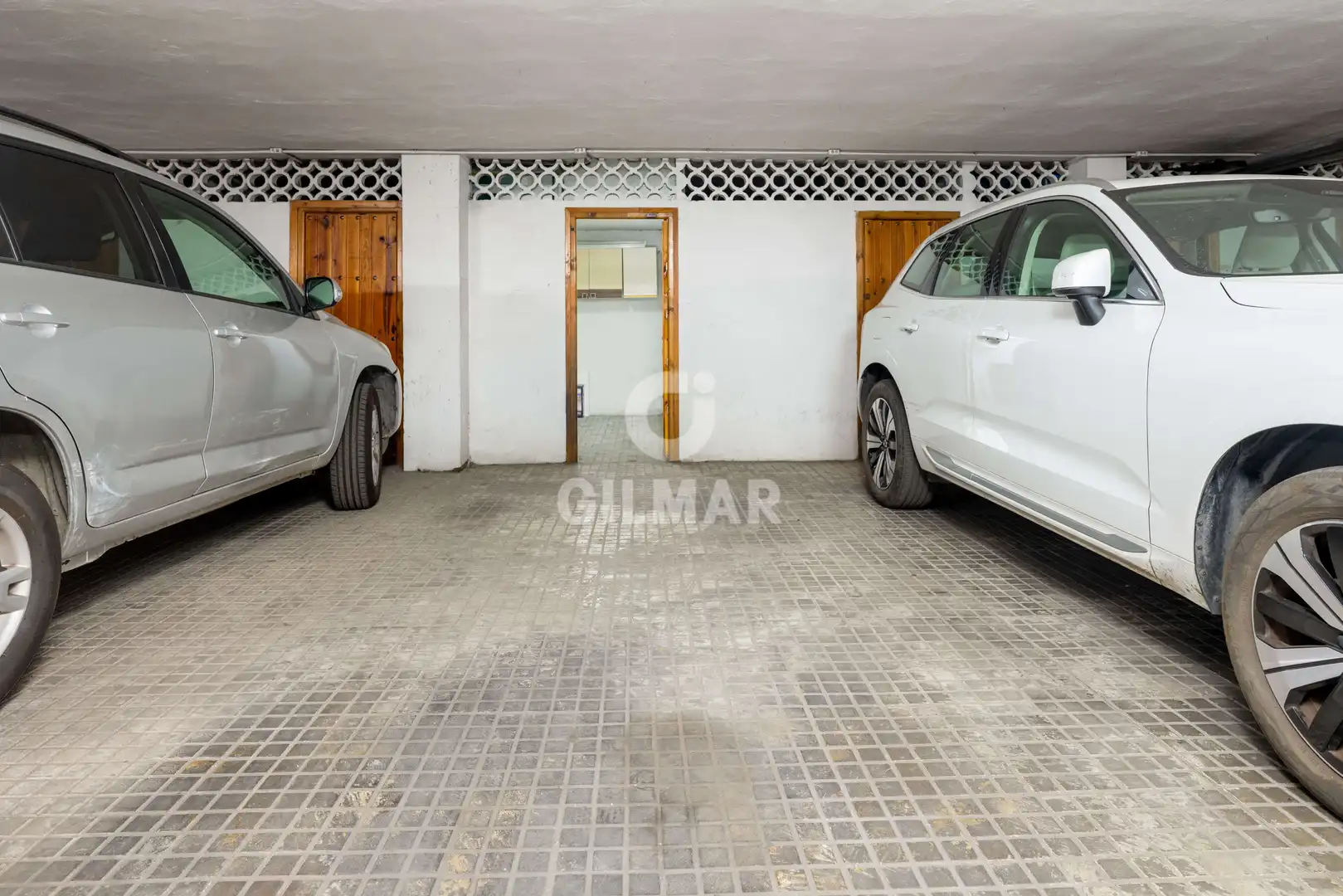 Parking of Flat for sale in Cádiz  with Heating, Storage room and Balcony