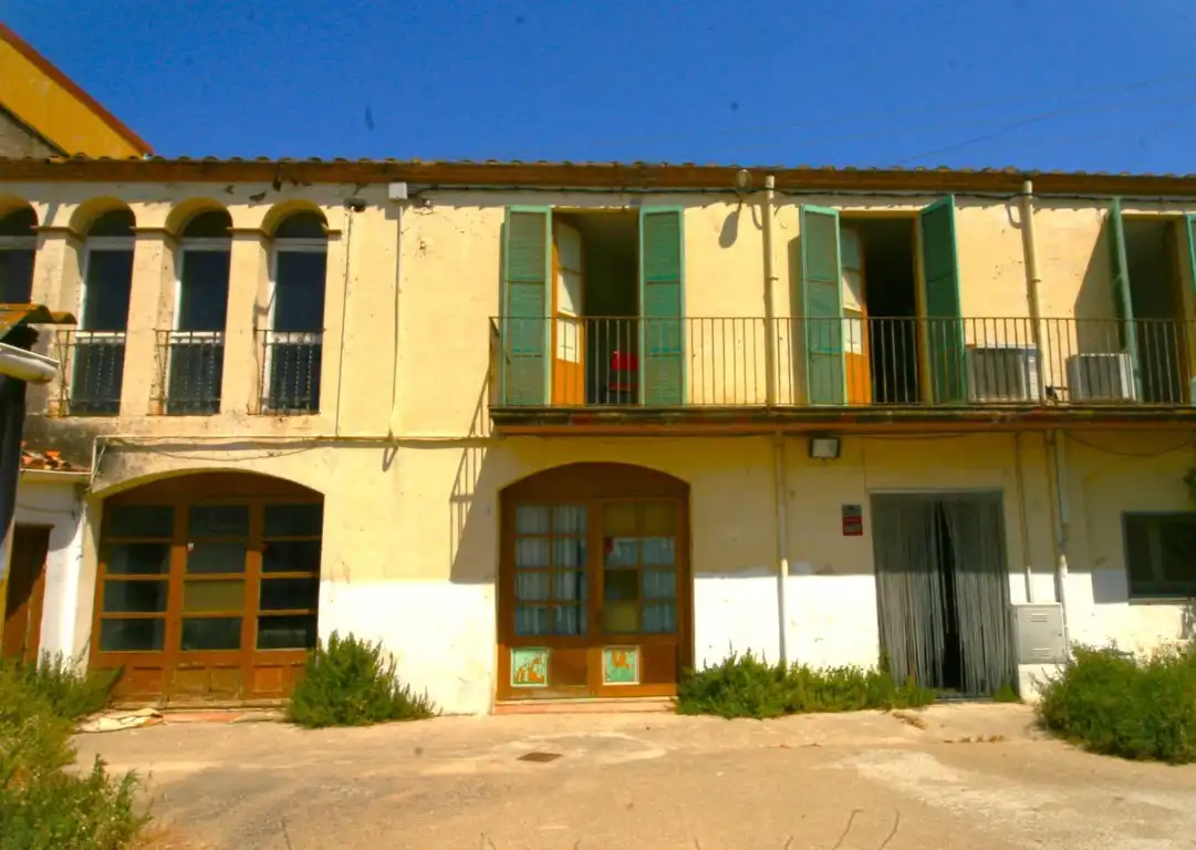 Vista exterior de Finca rústica en venta en Sant Pere Pescador con Jardín privado, Trastero y Horno