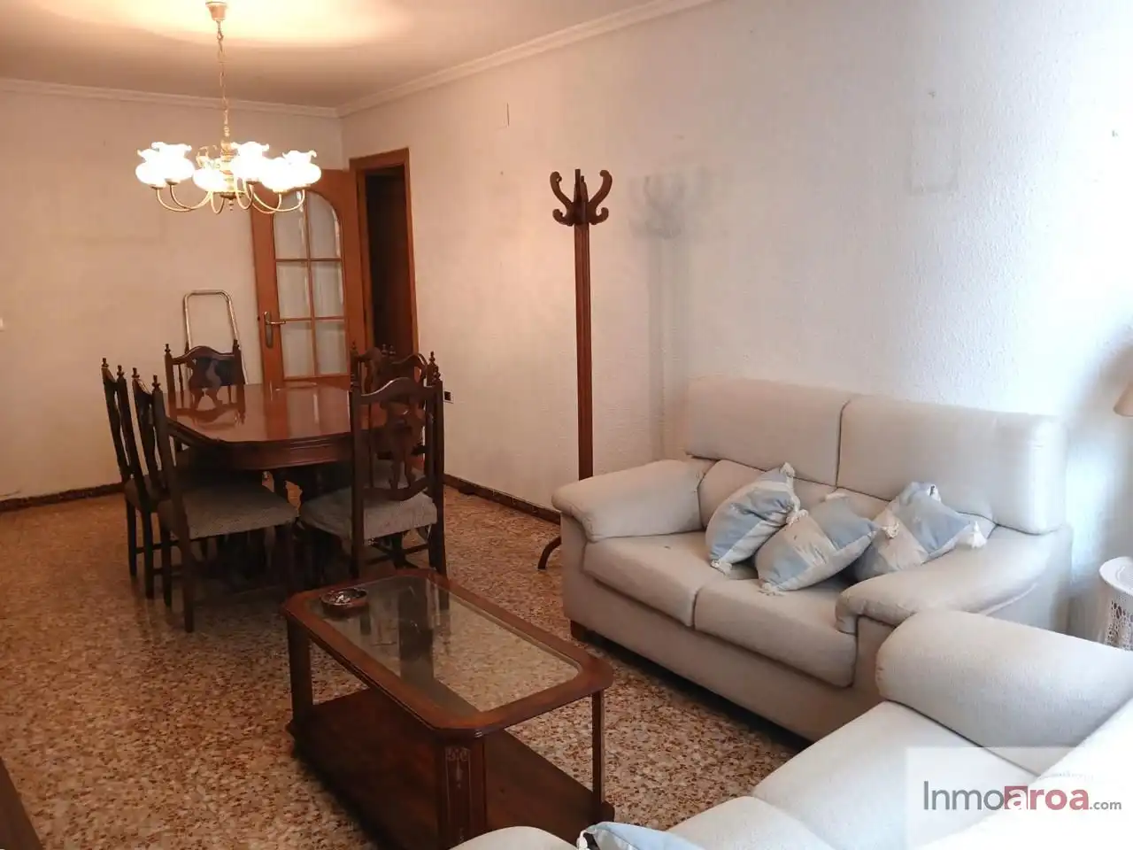Living room of Flat for sale in Castellón de la Plana / Castelló de la Plana  with Terrace and Furnished