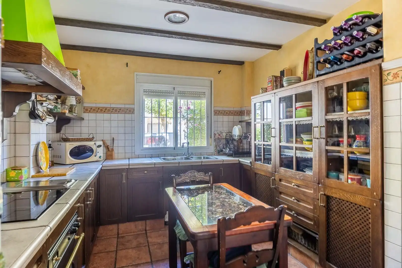 Cocina de Casa adosada en venta en Almensilla con Aire acondicionado, Calefacción y Jardín privado