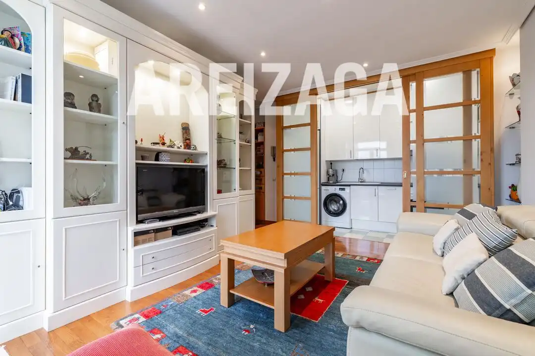 Sala de estar de Piso en venta en Donostia - San Sebastián  con Calefacción, Terraza y Trastero