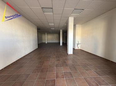 Gewerbefläche zur Miete in La Lastrilla
