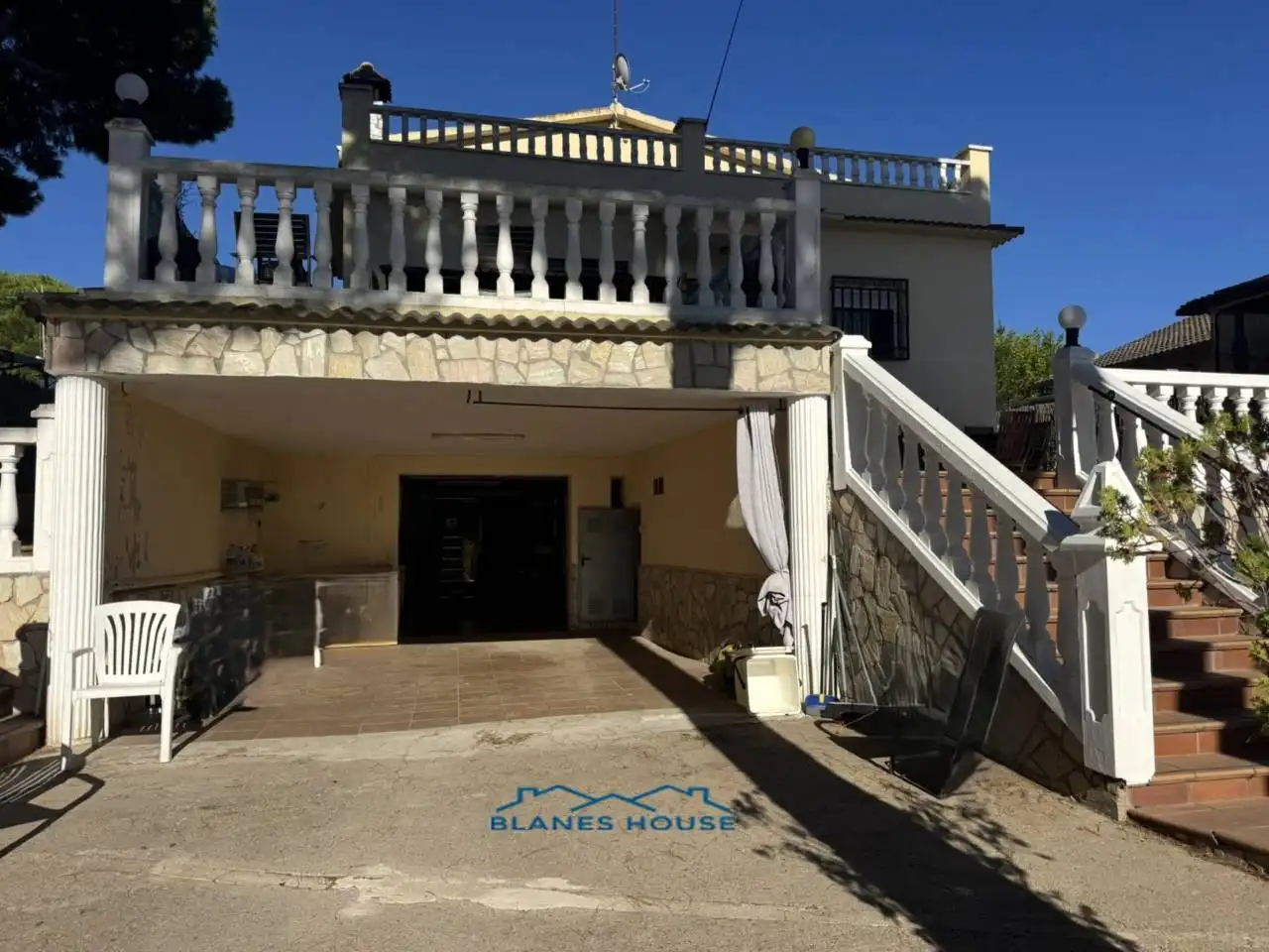 Casa amb piscina en venda a Calle Ronda Goba 0, imagen 2