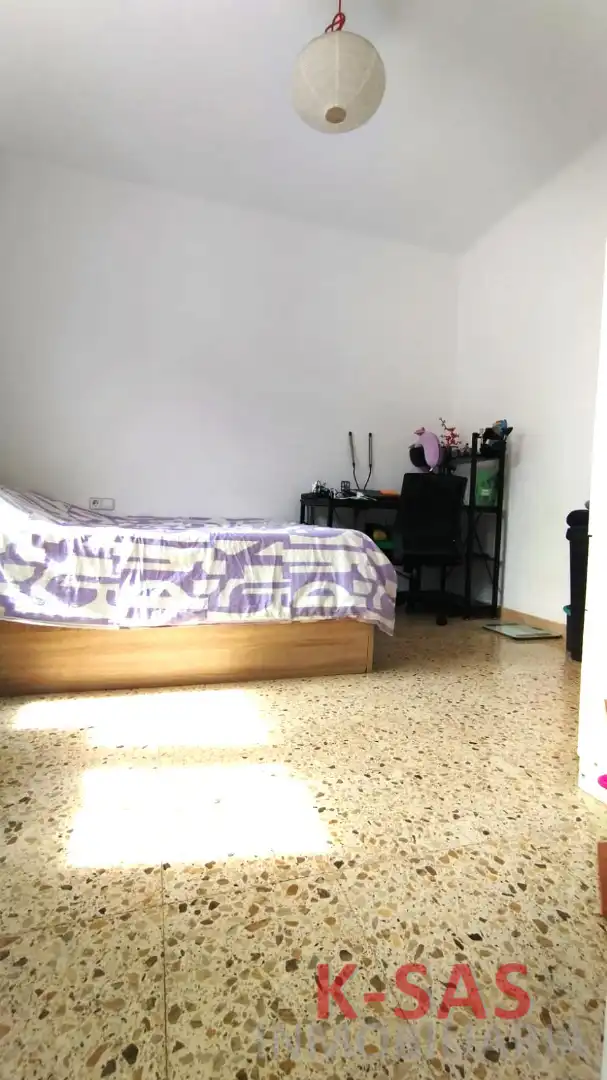 Bedroom of Attic for sale in Esplugues de Llobregat  with Air Conditioner, Terrace and Oven