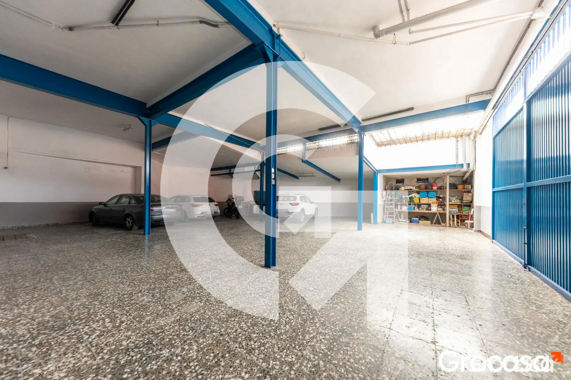 Exterior view of House or chalet for sale in Viladecans  with Heating, Private garden and Terrace