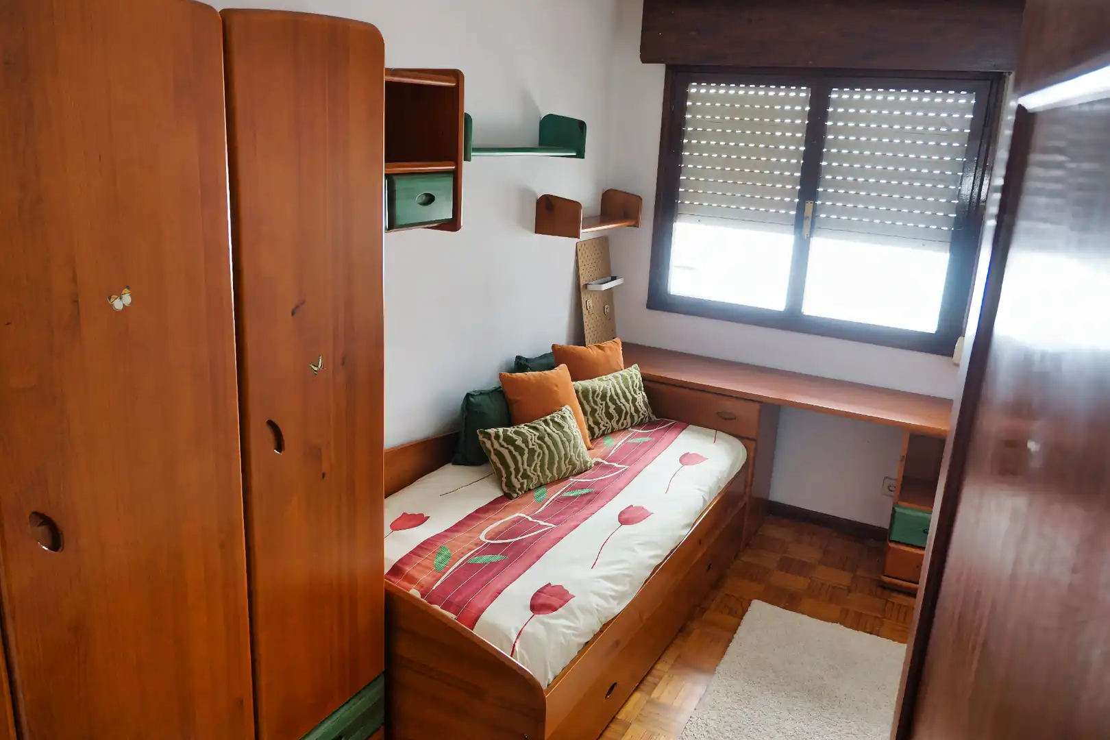 Bedroom of Flat for sale in Corvera de Asturias  with Parquet flooring, Storage room and Furnished