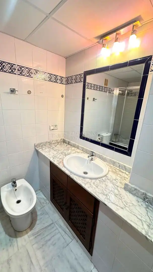 Piso con terraza en alquiler en Playa de los Locos, imagen 16