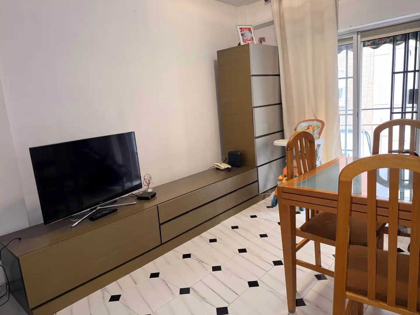 Sala d'estar de Pis en venda en San Sebastián de los Reyes amb Aire condicionat, Calefacció i Terrassa
