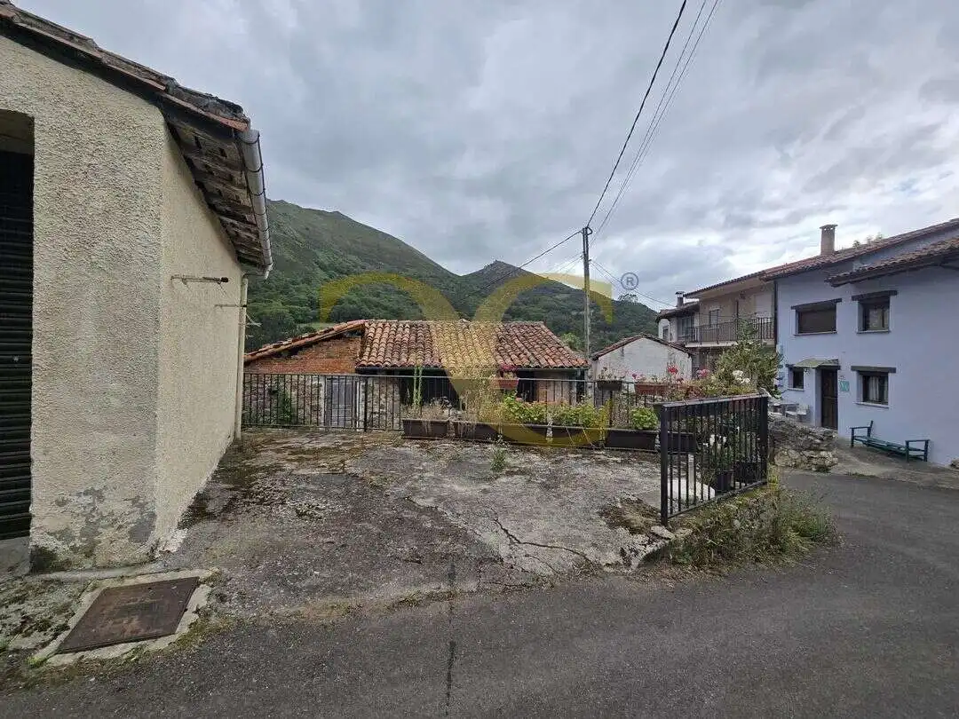 Vista exterior de Casa o chalet en venta en Llanes con Calefacción, Jardín privado y Terraza