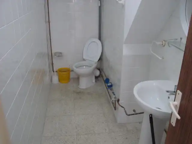 Baño de Oficina en venta en Elda