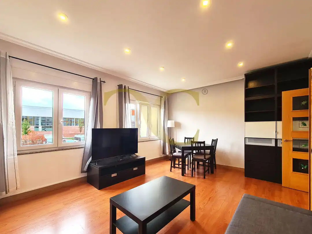Piso con jardín en venta en Grupo la Tejerona, imagen 2