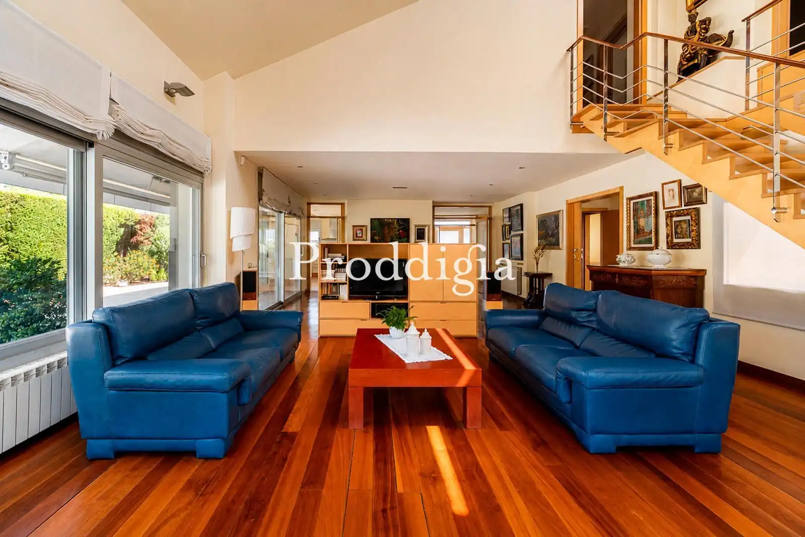 Living room of Houses for sale in Sant Cugat del Vallès  with Air Conditioner, Terrace and Storage room