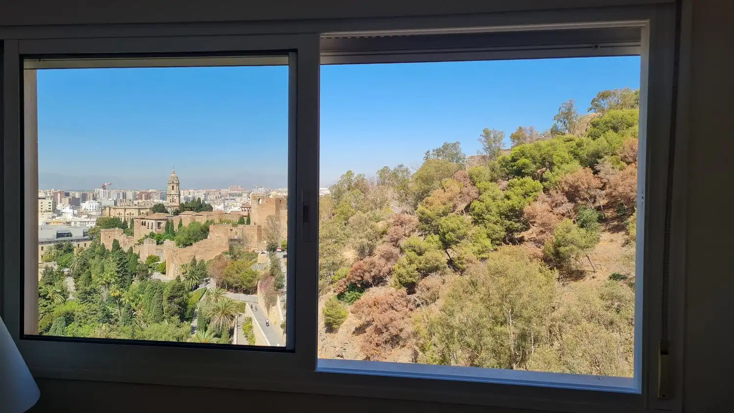 Vista exterior de Pis en venda en Málaga amb Terrassa