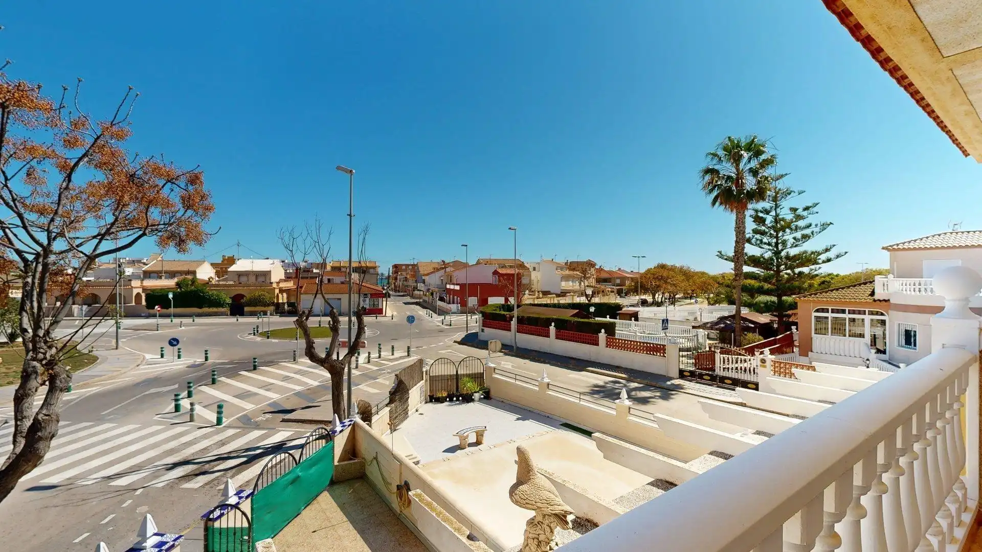 Vista exterior de Casa adosada en venta en Pilar de la Horadada con Jardín privado, Terraza y Balcón