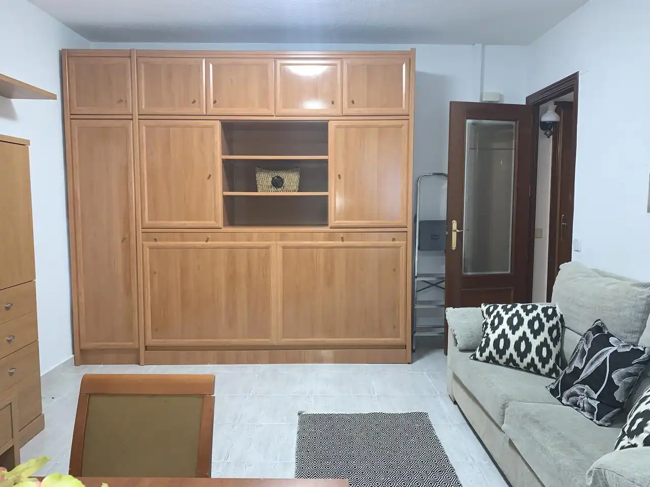 Sala d'estar de Planta baixa de lloguer en Madrid amb Calefacció i Moblat