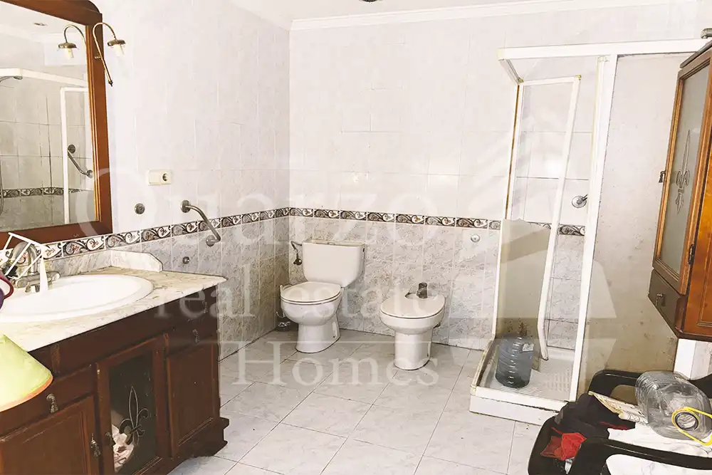 Bathroom of Flat for sale in Els Poblets  with Heating, Terrace and Furnished