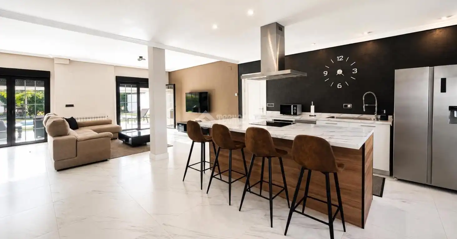 Casa aparellada amb piscina en venda a Señorío de Illescas, imagen 26