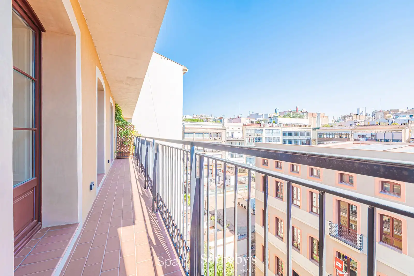 Balcony of Apartments for sale in Barcelona  with Air Conditioner, Heating and Terrace