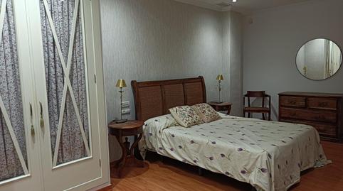 Foto 3 de Piso de alquiler en Centro, Alicante