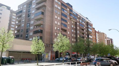 Foto 2 de Piso en venta en Calle Luis Morondo Urra, Azpilañaga, Pamplona / Iruña