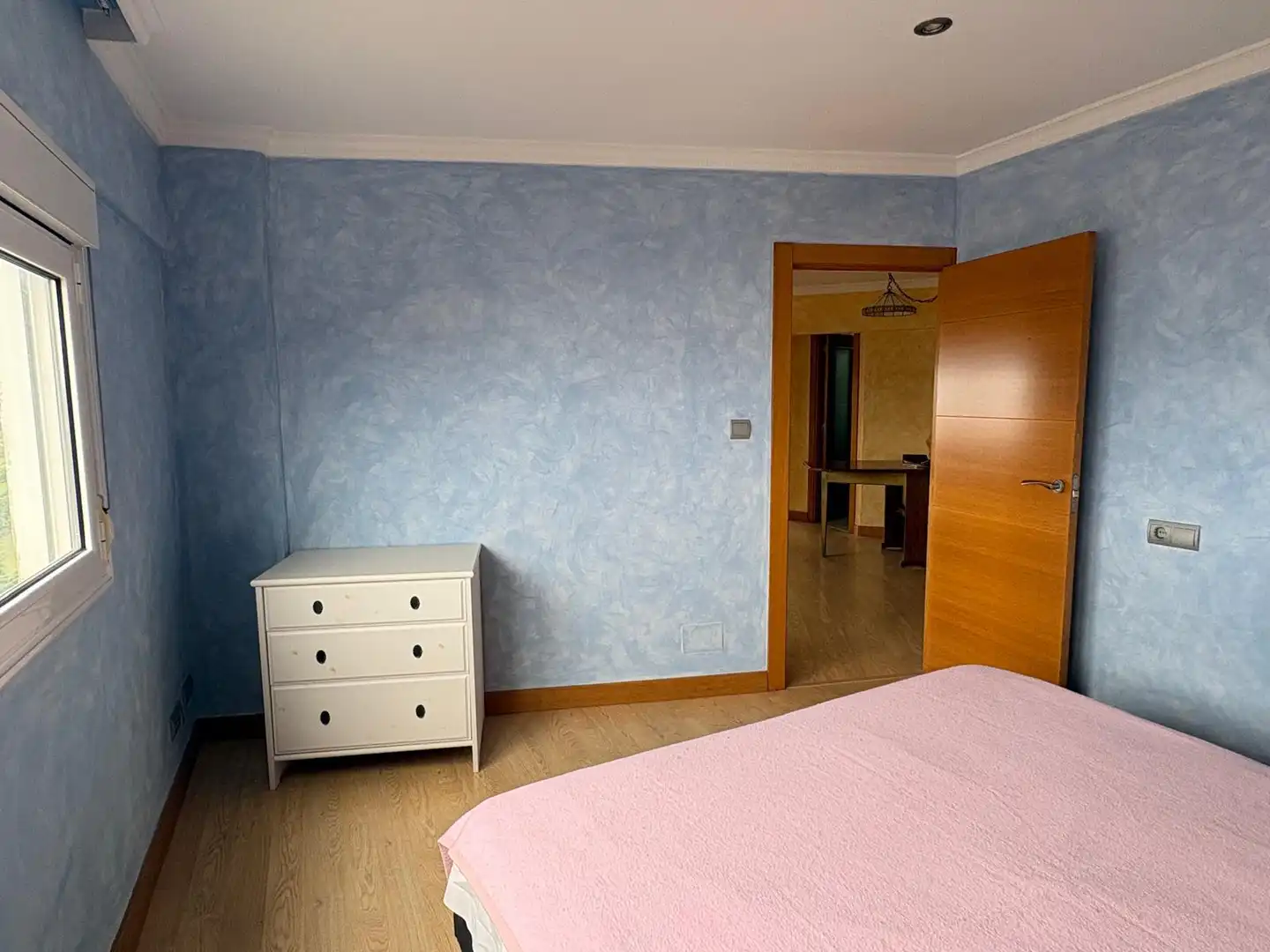 Habitación de Piso de alquiler en Laredo con Amueblado