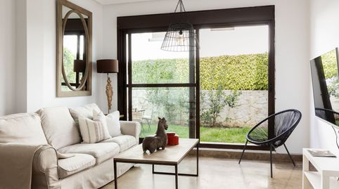 Foto 4 de Apartamento de alquiler en La Concha - Resina Golf, Estepona