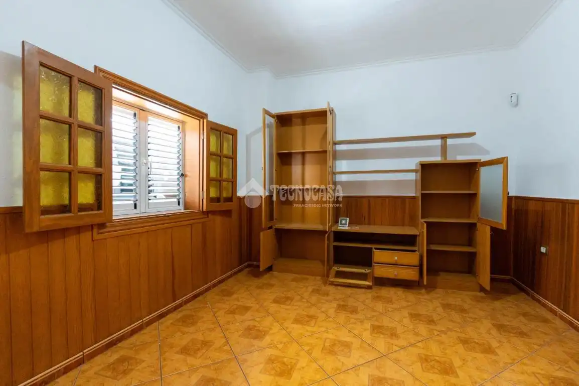 Casa aparellada en venda a Casco Urbano, imagen 8