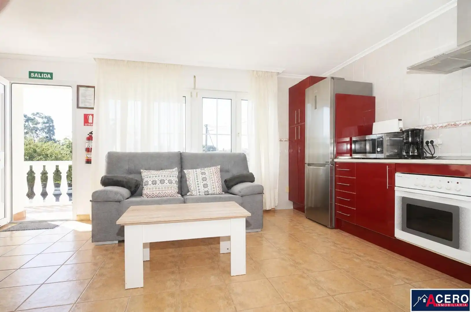 Living room of Flat for rent in Piélagos  with Heating, Private garden and Furnished