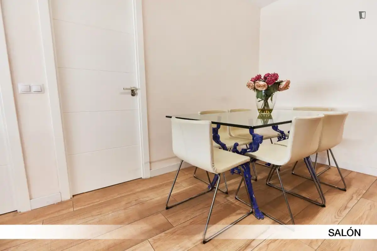 Habitación en Triana Este