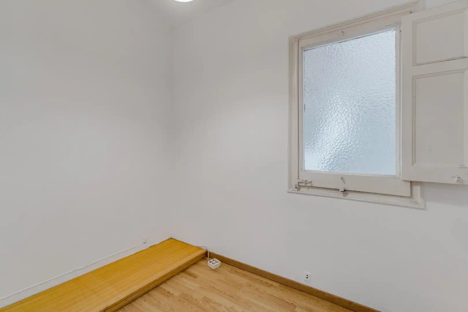 Habitación de Piso en venta en Barcelona con Calefacción, Parquet y Trastero