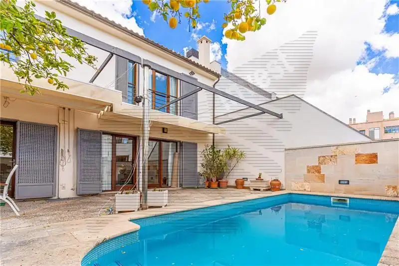 Villa à vendre à Ponent