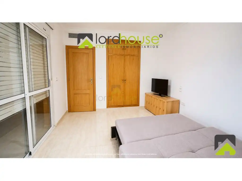 Vista exterior de Dúplex en venta en Lorca