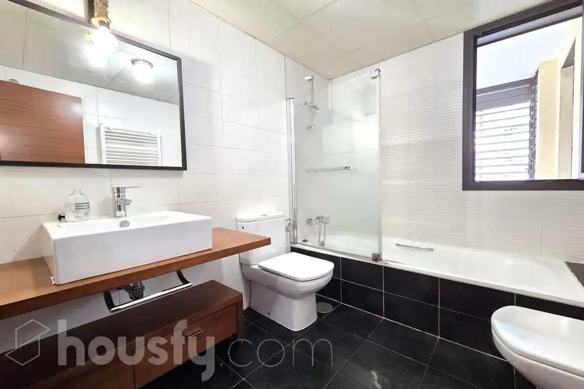 Study for rent in Madrid, Madrid