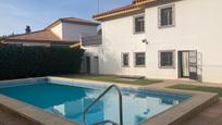 Swimming pool of House or chalet for sale in  Córdoba Capital  with Heating, Private garden and Parquet flooring