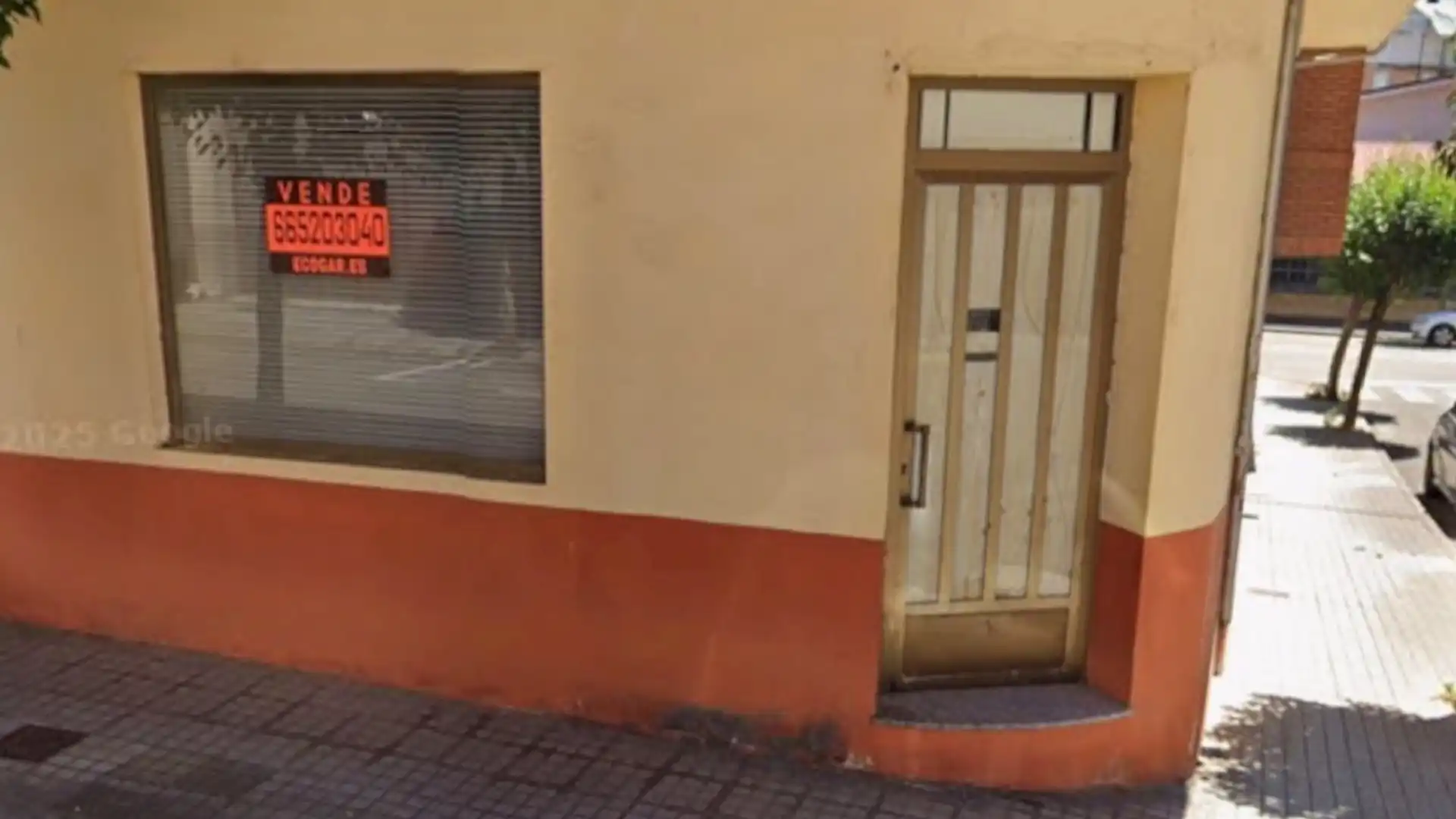 Vista exterior de Local de lloguer en Bembibre