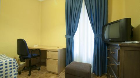 Foto 5 de Habitación en Almagro, Madrid Capital
