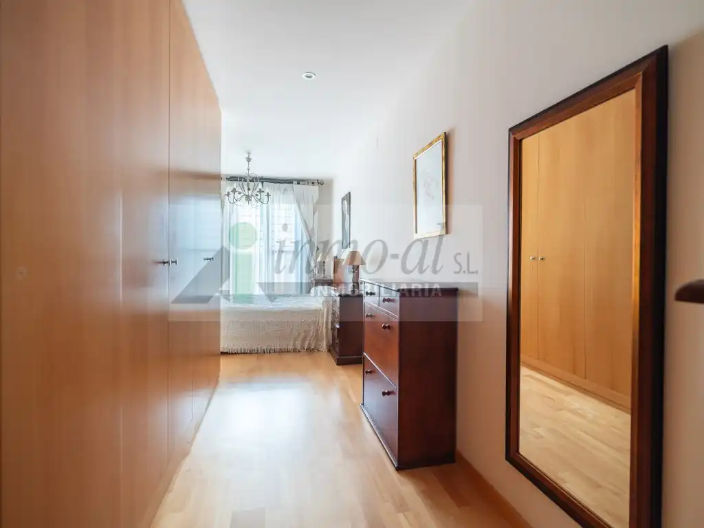 Habitación de Casa adosada en venta en Almazora / Almassora